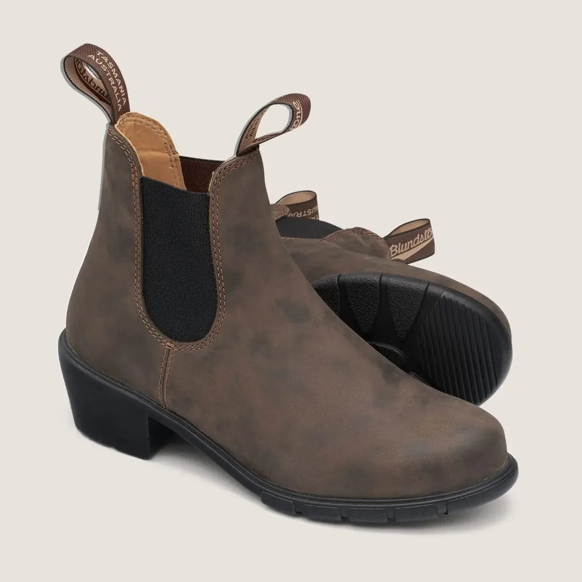 Blundstone #1677 Heeled Boots - Rustic Brown