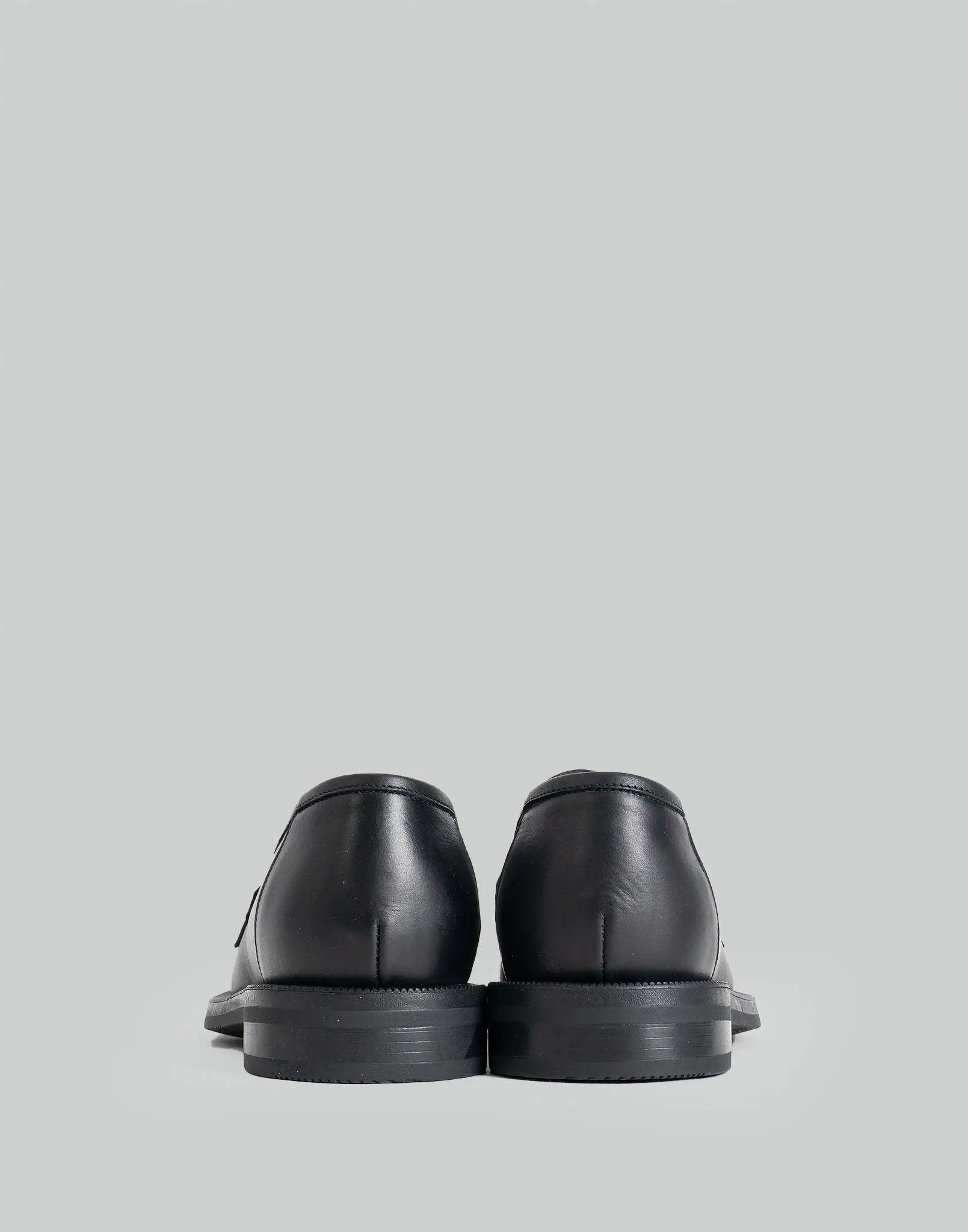 BULB TOE RING LOAFER