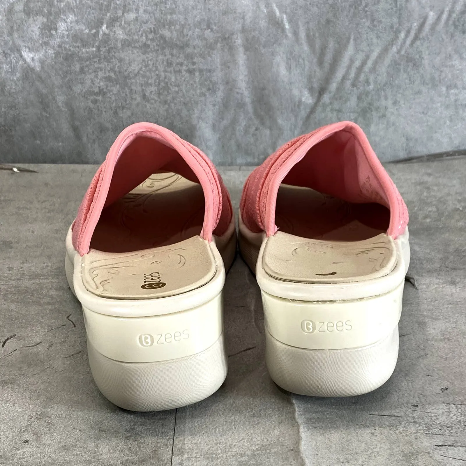 BZEES Women's Pink Smile II Knotted Washable Slide Wedge Sandals SZ 9