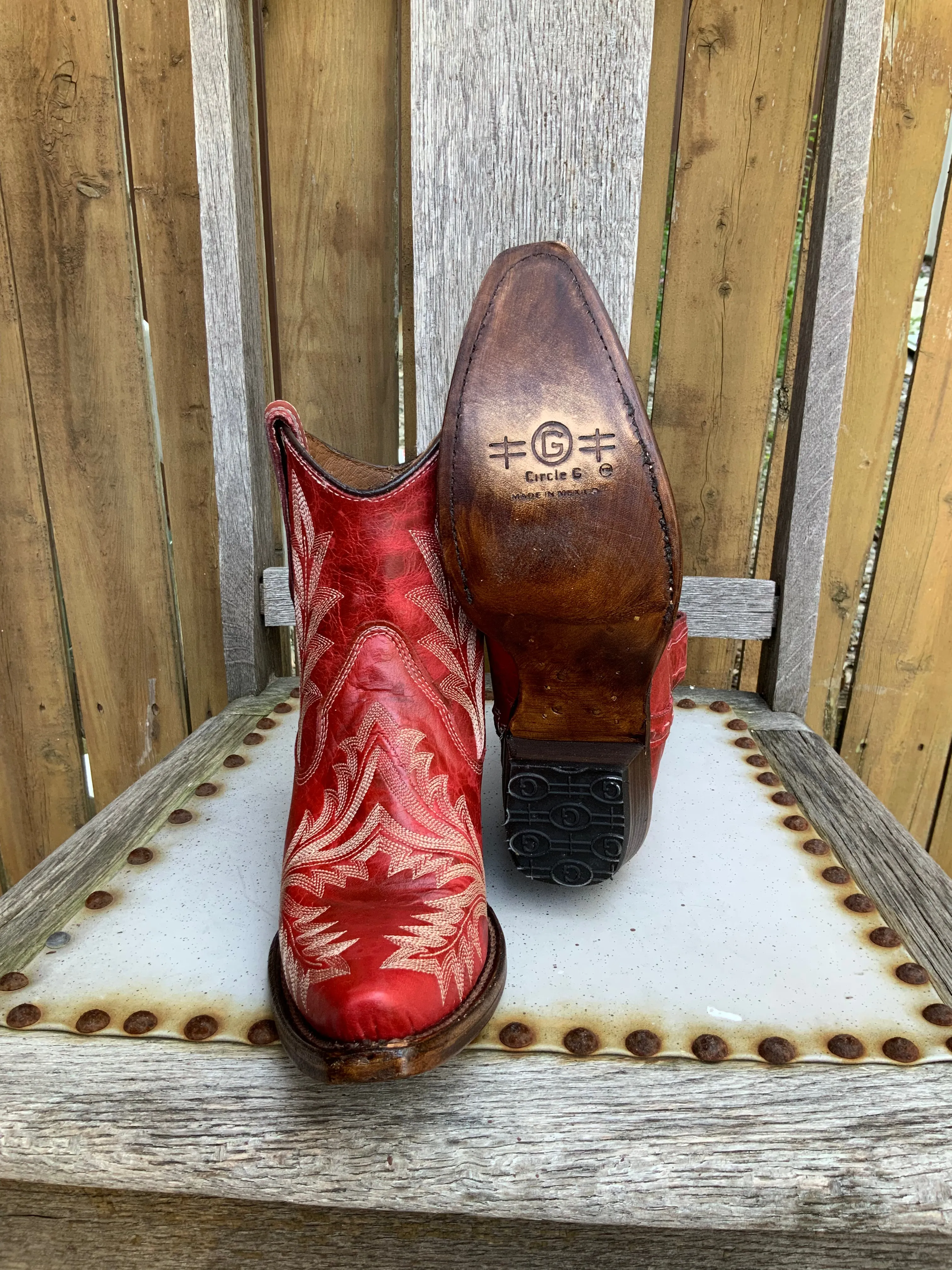 Circle G Women's Red Cowgirl Ankle Bootie L5704