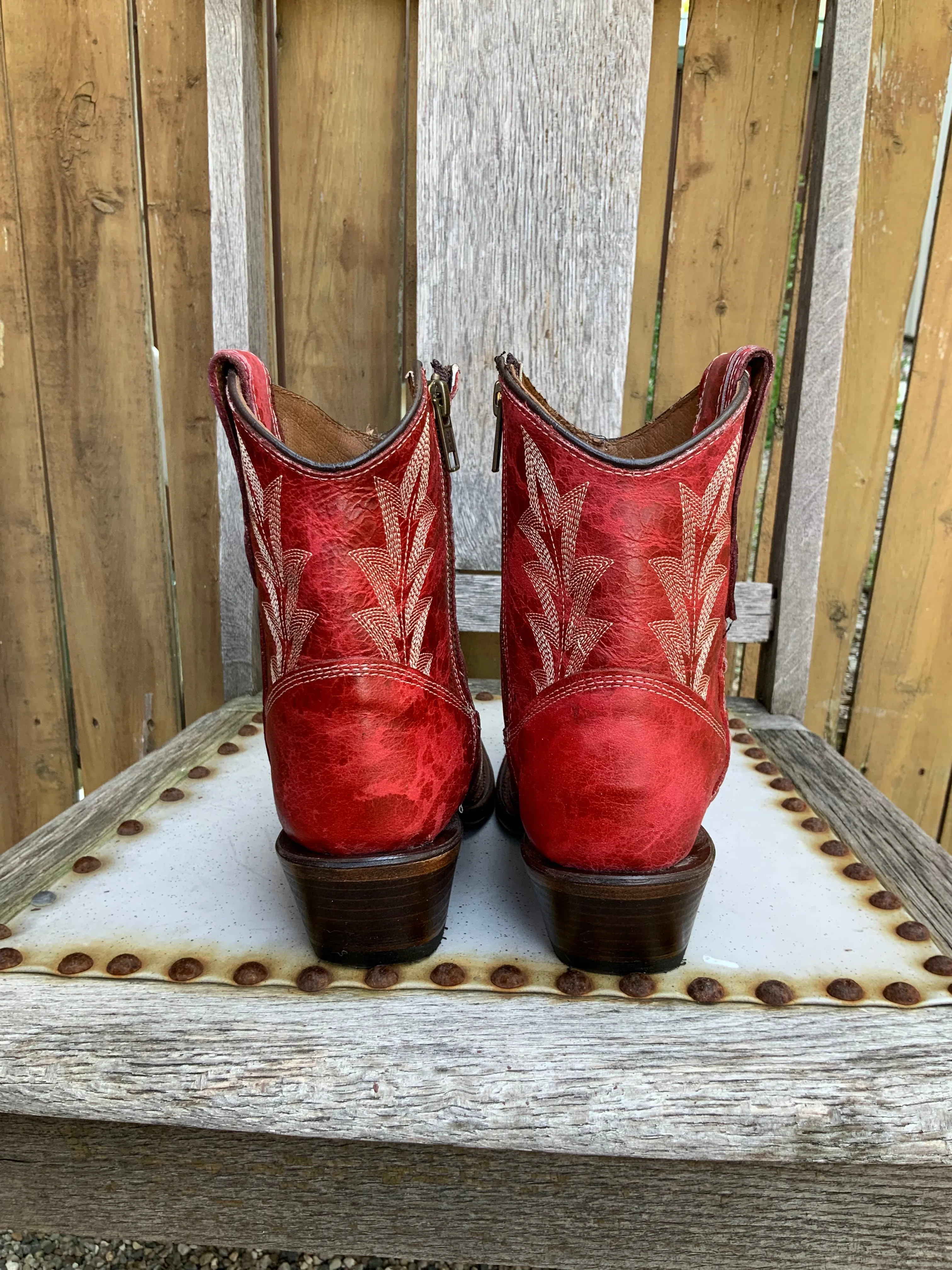Circle G Women's Red Cowgirl Ankle Bootie L5704
