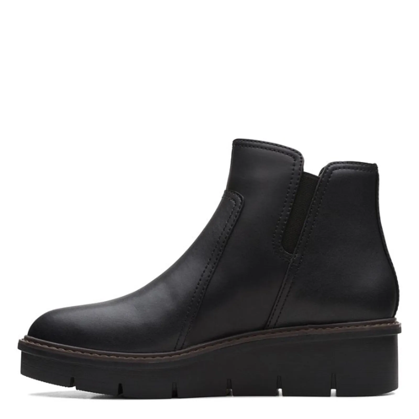 Clarks Women's Airabell Zip Smooth Boot Black 26167635