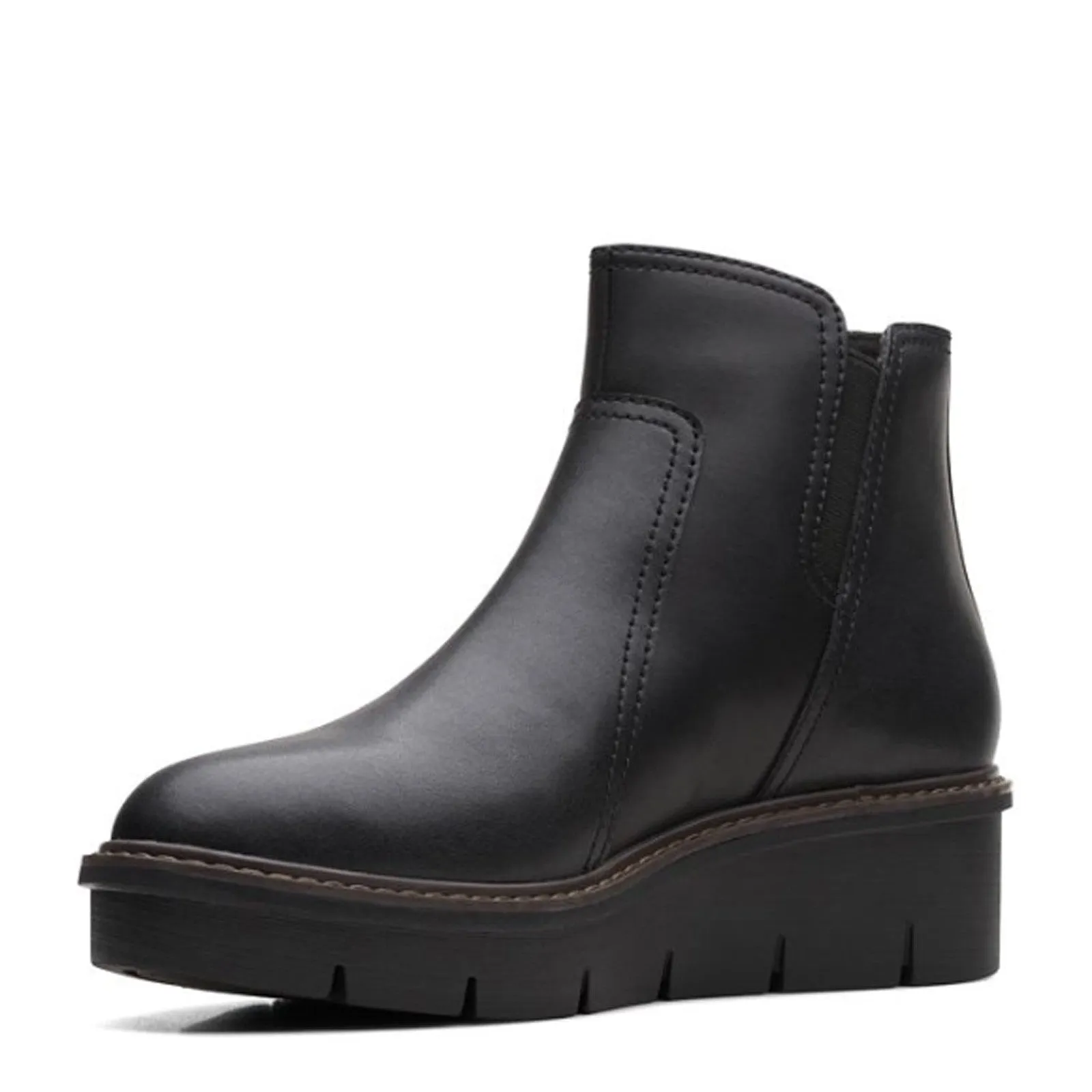 Clarks Women's Airabell Zip Smooth Boot Black 26167635