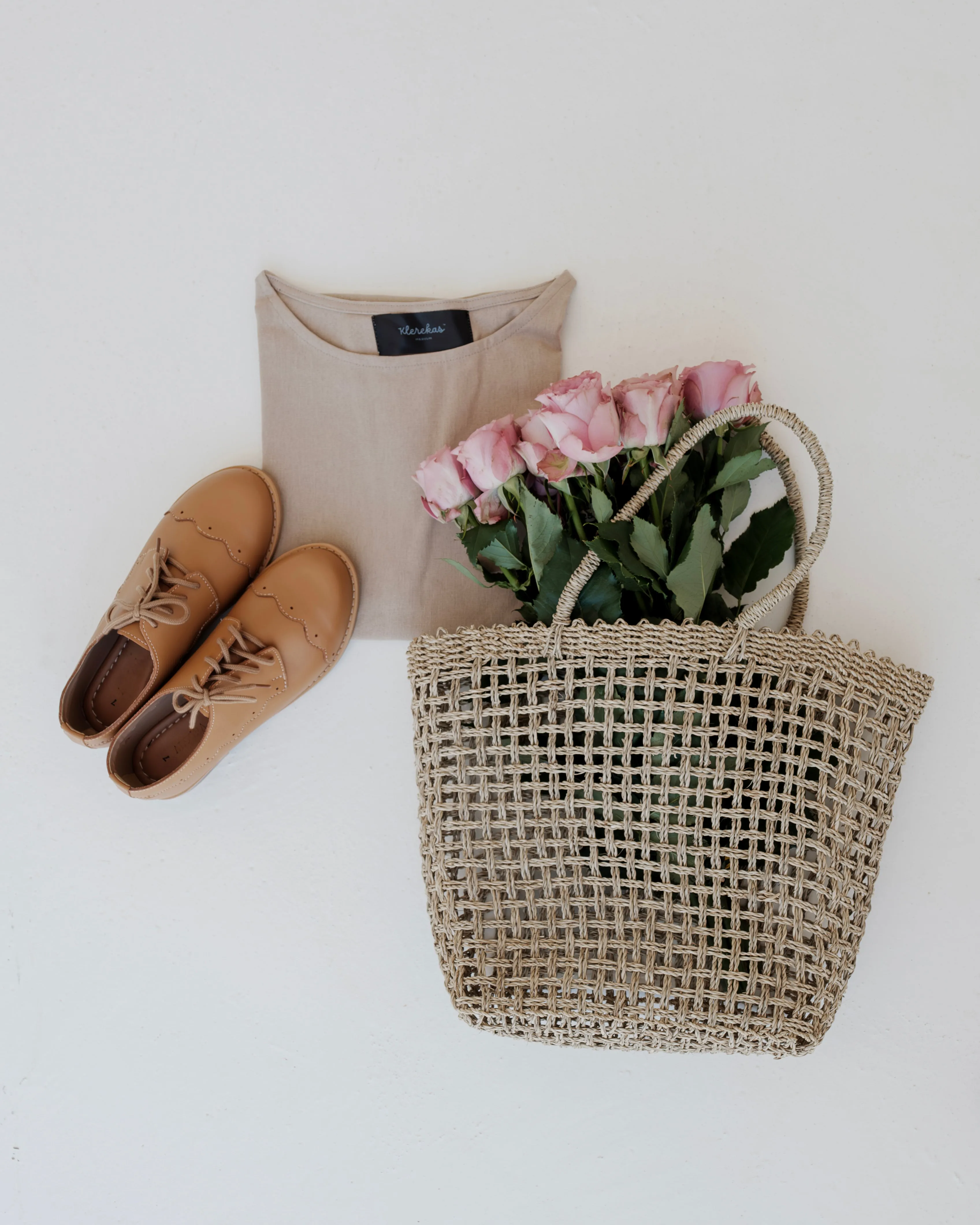 Classic Brogue Shoes: Tan