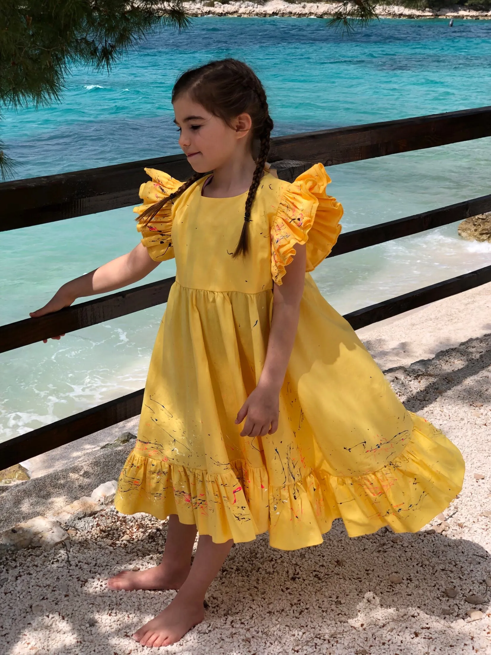 Daisy Yellow
