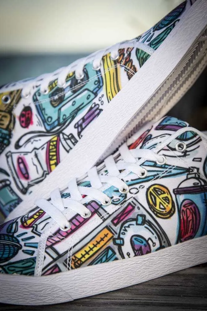 Funky Culture Pattern Canvas Mid Top Men's Sneaker