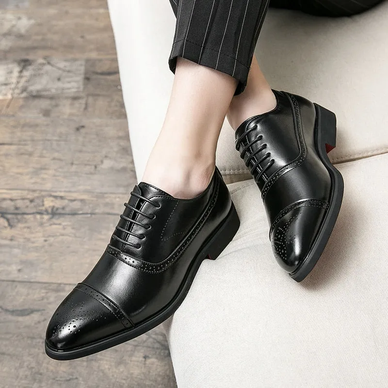 Hnzxzm Men Shoes Red Sole Fashion Business Casual Party Banquet Daily Retro Carved Lace-up Brogue Dress Shoes