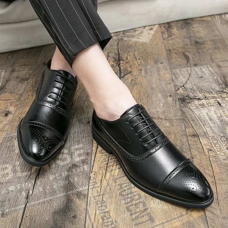 Hnzxzm Men Shoes Red Sole Fashion Business Casual Party Banquet Daily Retro Carved Lace-up Brogue Dress Shoes