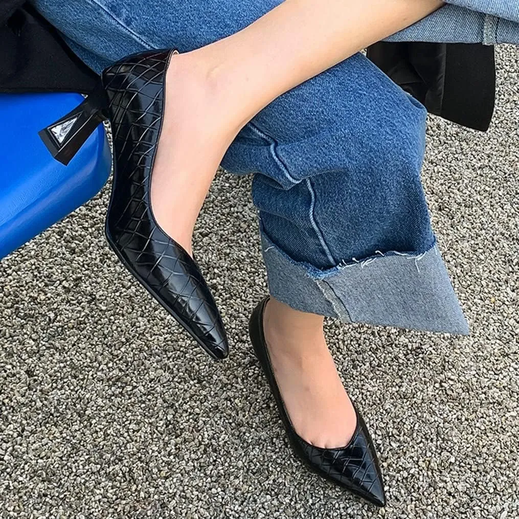 Meefit Women Pointed Toe Kitten Heel Pumps Slip On Chunky Heel Party Pumps