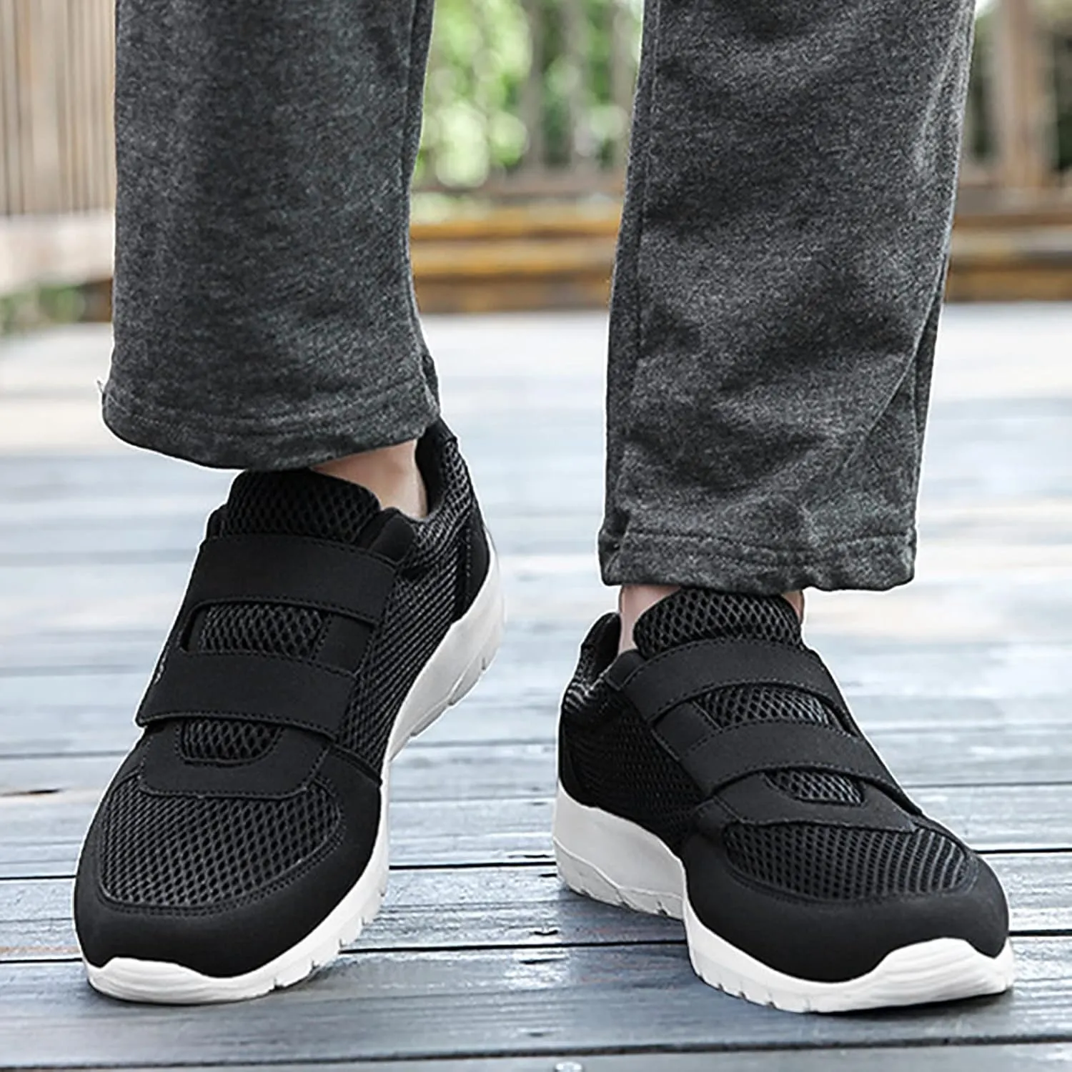 Men's 2023 New Hook Loop Solid Color Fly Woven Mesh Breathable Running Shoes Sneaker Boots Men Men's Sandals Men Shoes