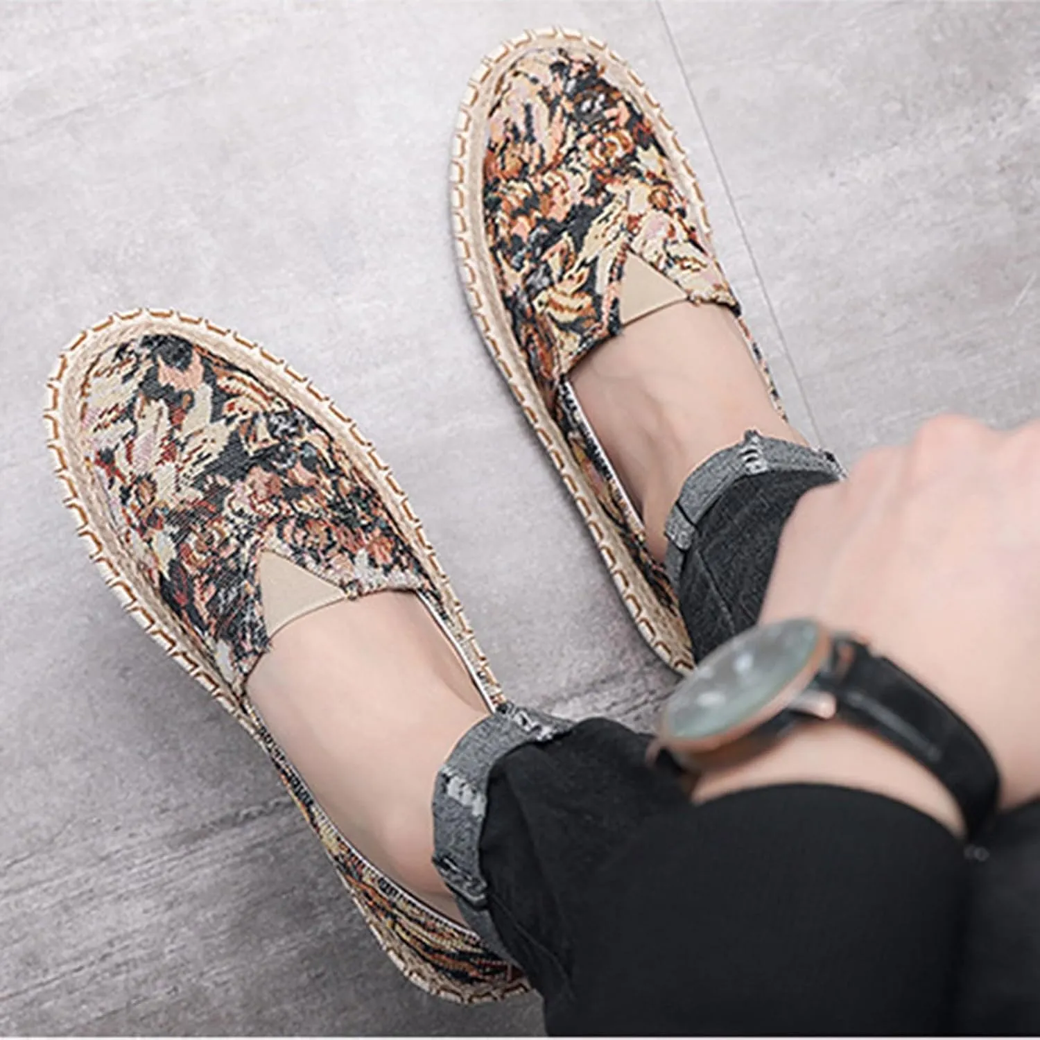 Men's Casual Dress Sneakers New Men's Shoes One Footed Lazy Man Casual Fisherman Shoes Embroidered Floral Cloth