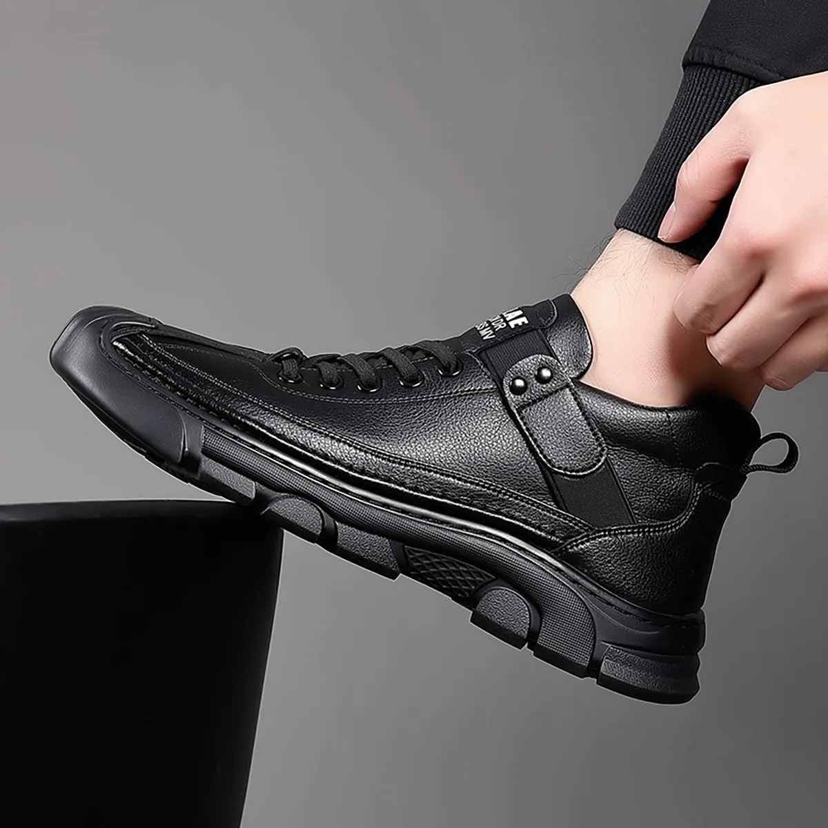 Mens Casual Shoes Fashion Sneakers Dress Shoes Comfortable Non-Slip Walking Hiking Shoes Lace Up Leather Oxfords for Men