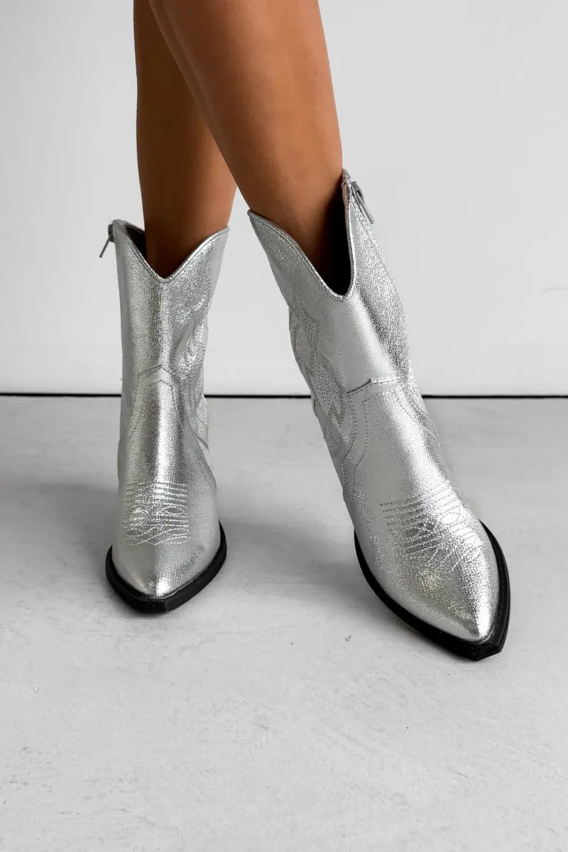NIA Western Cowboy Boots - Silver
