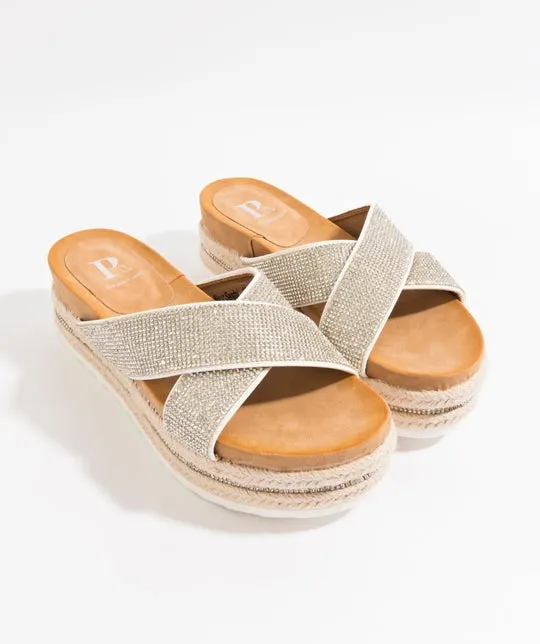 Nour Sandal