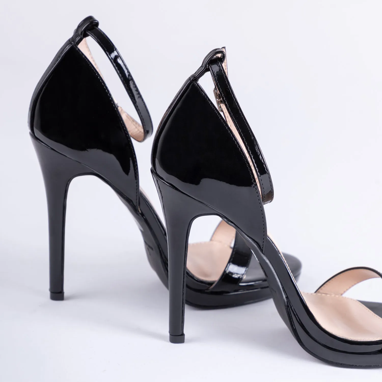 RAID Reagan Heeled Sandals in Black Pat