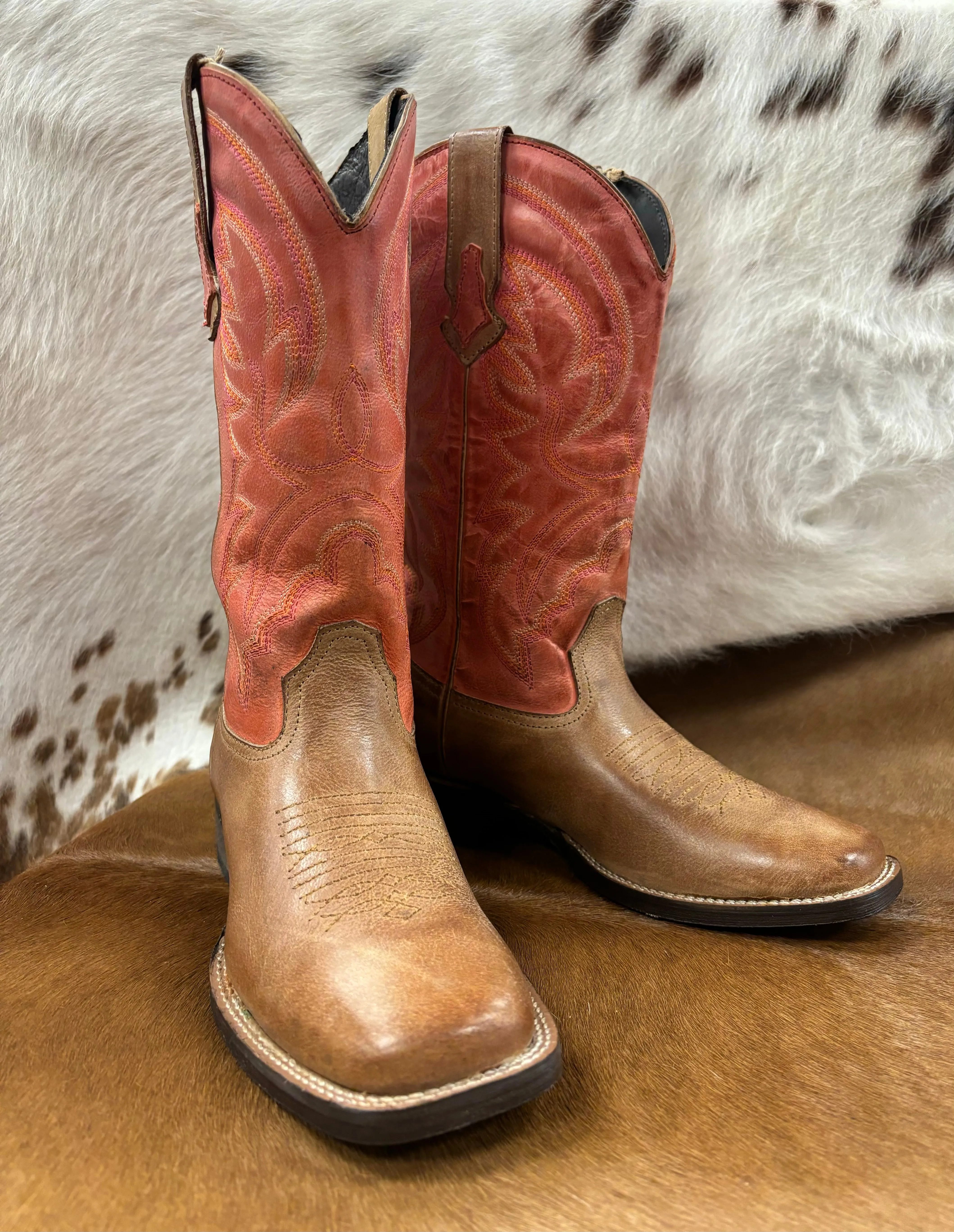 Roper Women's Lindsey Tan Burnished Leather & Red Top Square Toe Cowgirl Boots 0910-3528