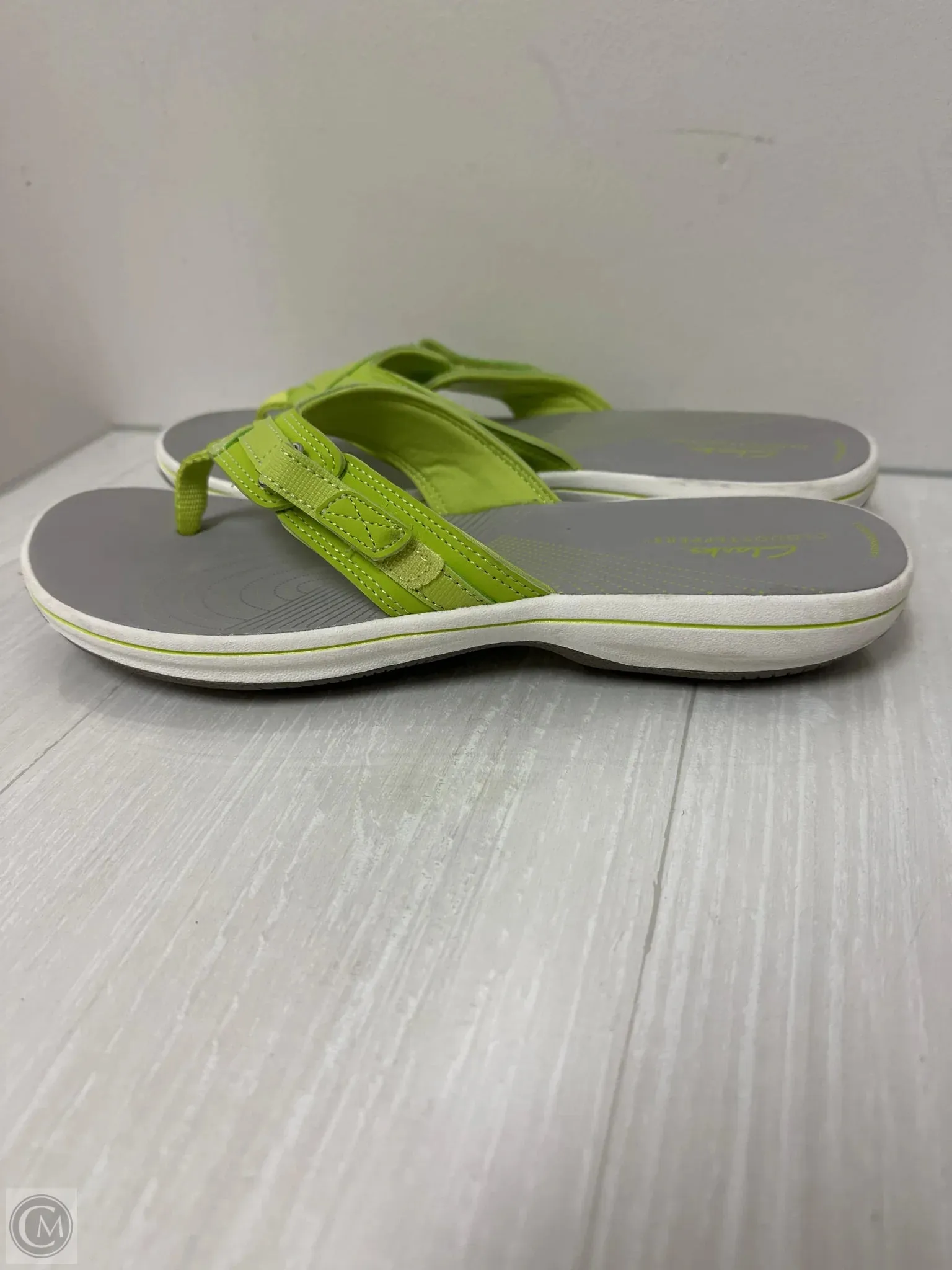 Sandals Flip Flops By Clarks In Green, Size: 11