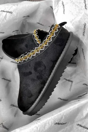 TAZMEN Suede Embroidered Slippers - Black