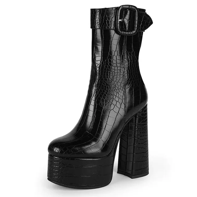 USS Shoes Addams Women's High Heel Platform Black Boots