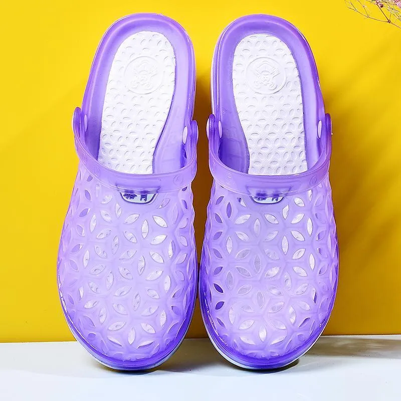 Women's Breathable Hole Non-slip Casual Sandals and Slippers