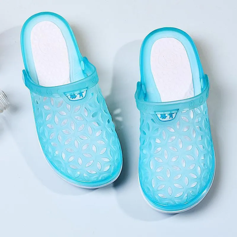 Women's Breathable Hole Non-slip Casual Sandals and Slippers