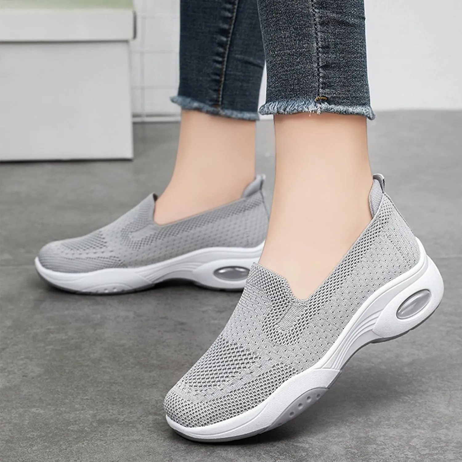 Women's Platform Shoes Flying Weaving Slip On Sneakers Lightweight Comfortable Loafers for Women Casual Breathable Outdoor Walking Shoes