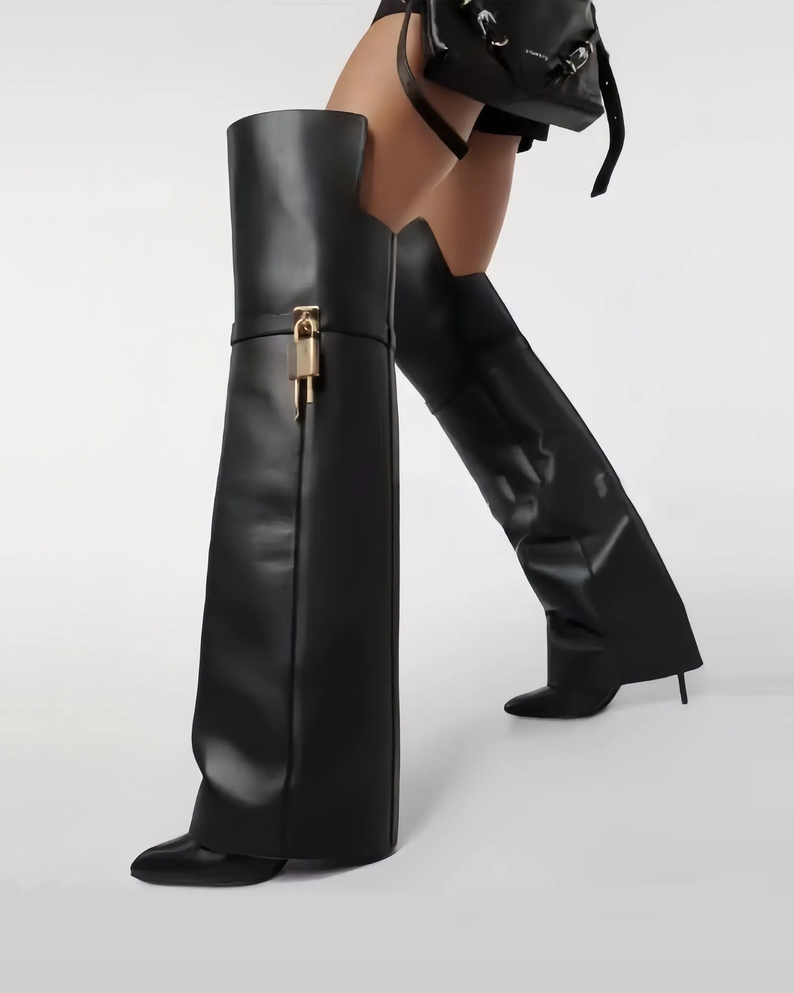 Yeong Irregular Buckle Over The knee Boots